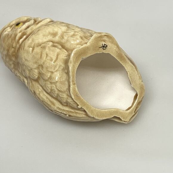 Vintage Ceramic Owl Figurine Hand Painted Glazed Tan Signed 2.25” - Picture 4 of 6